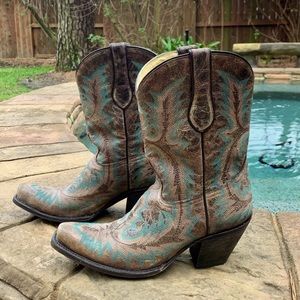 Women’s Corral Turquoise/Brown Stitched Cowboy Boots